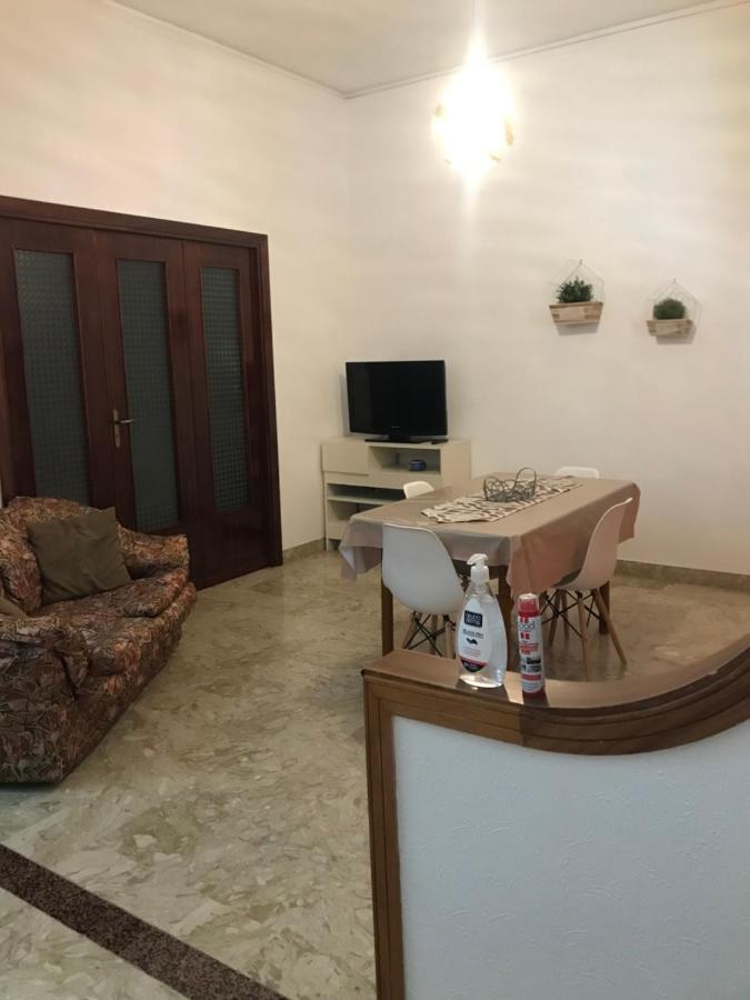 Comodo Mini Appartamento Cinisi Buitenkant foto