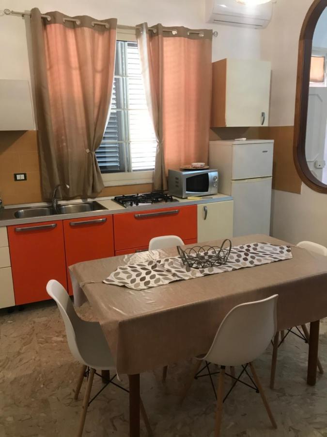 Comodo Mini Appartamento Cinisi Buitenkant foto